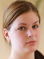 Danielle shows off her big tits
...